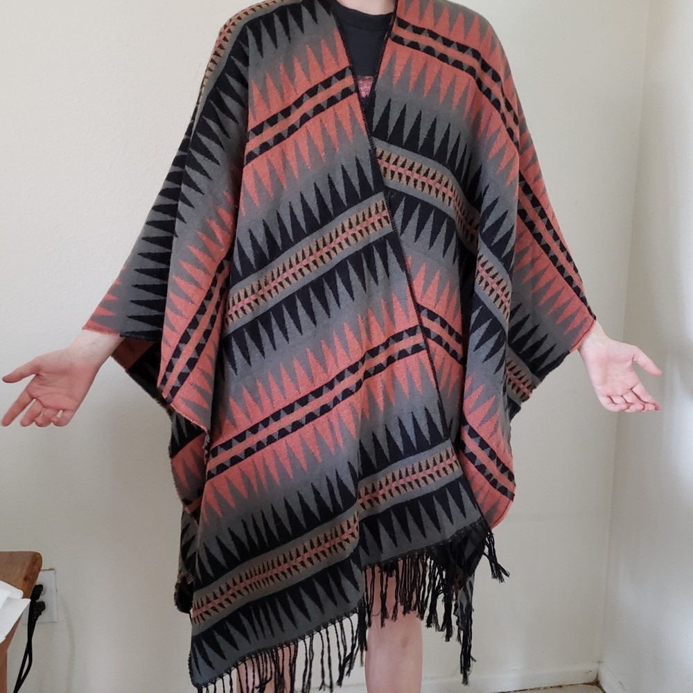 Women’s Poncho